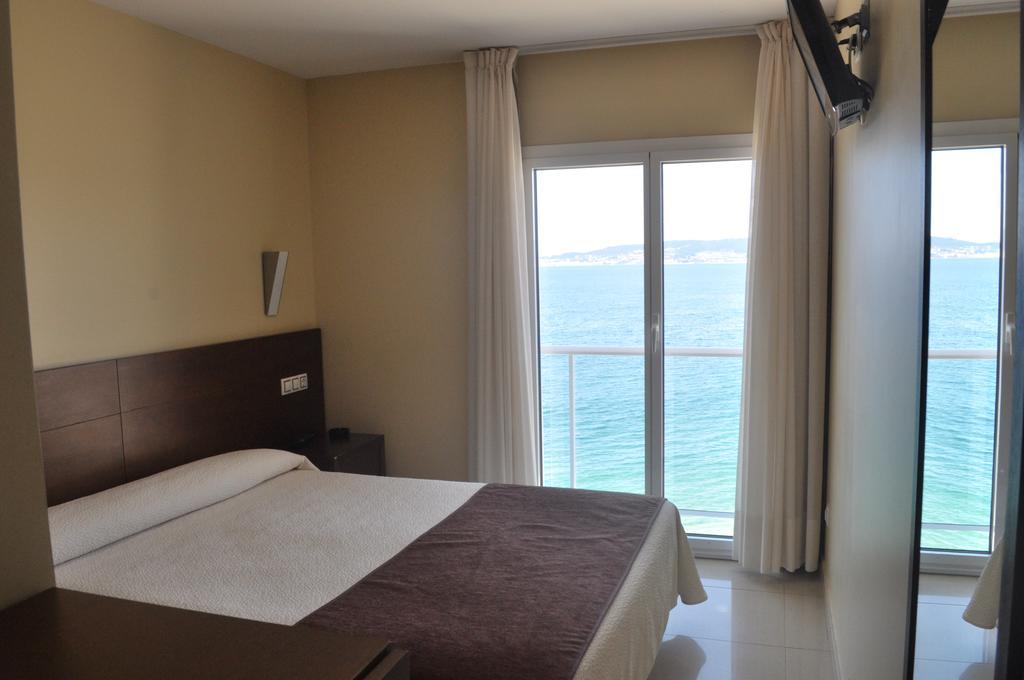 Hotel Restaurante Loureiro Bueu Ngoại thất bức ảnh