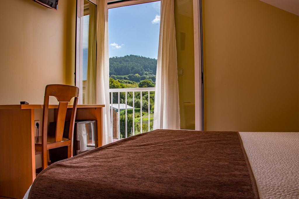 Hotel Restaurante Loureiro Bueu Ngoại thất bức ảnh