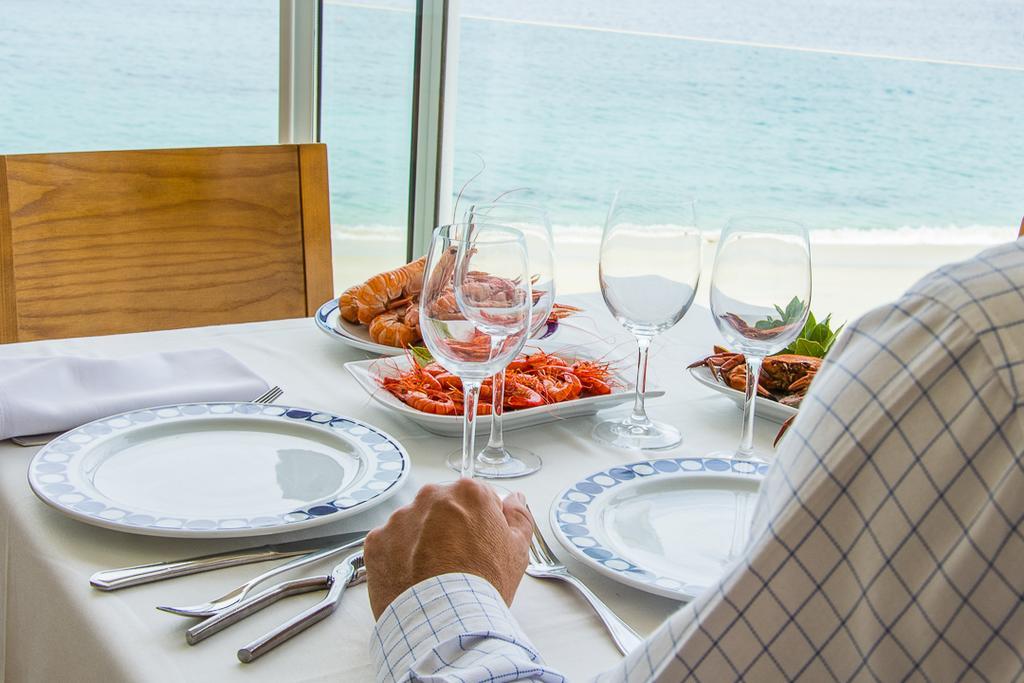 Hotel Restaurante Loureiro Bueu Ngoại thất bức ảnh