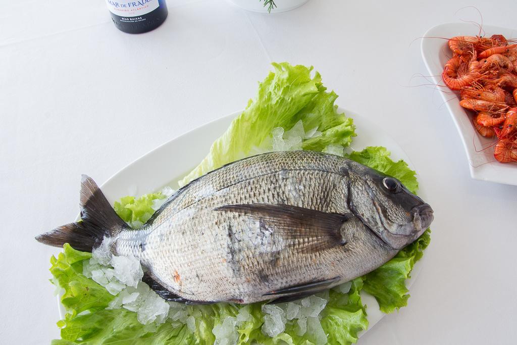 Hotel Restaurante Loureiro Bueu Ngoại thất bức ảnh